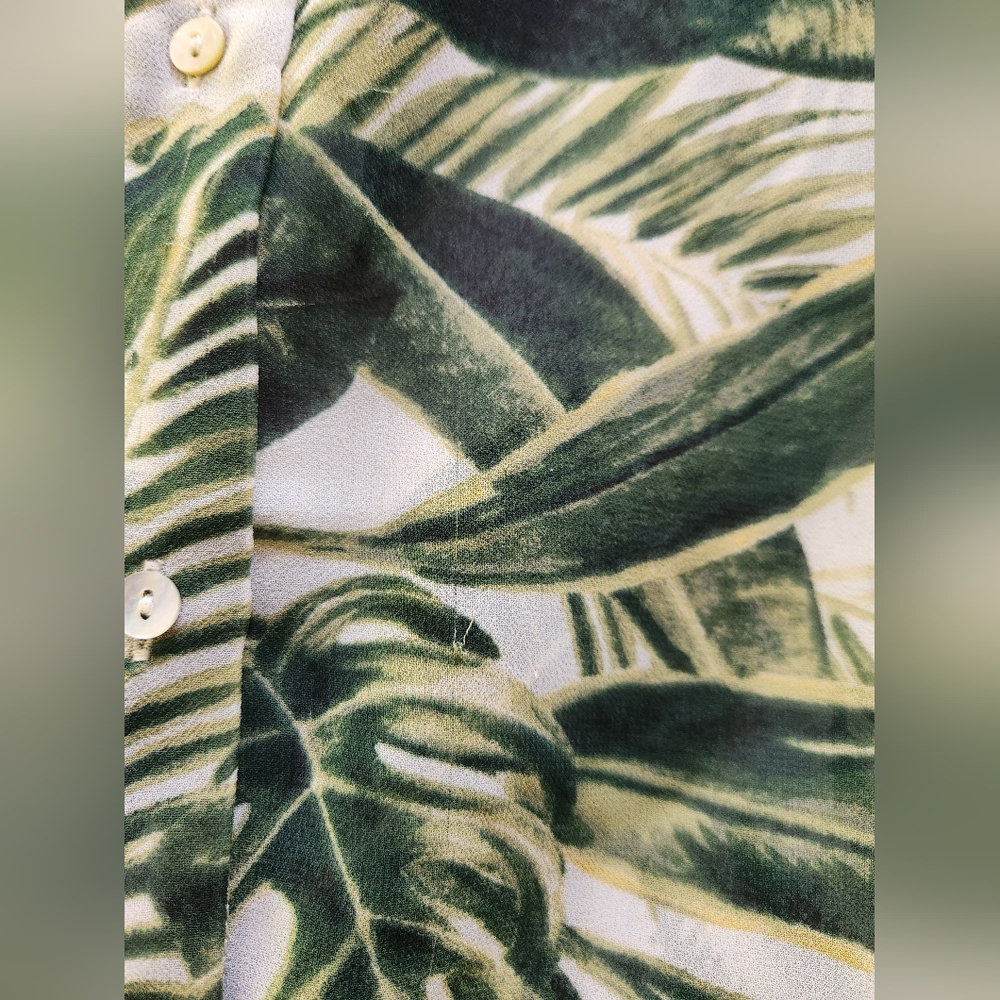 H&M Tropical Blouse - Picture 4 of 5
